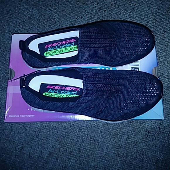 skechers empire slipper